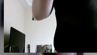 besseeee chaturbate big boobed babe fucks her cap