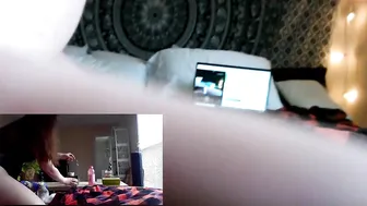besseeee chaturbate big boobed babe fucks her cap