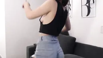 donatella_priettooo chaturbate babe in stockings passionately masturbating cunt