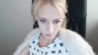kimidrew chaturbate naughty slut caresses big tits