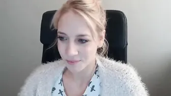 kimidrew chaturbate naughty lady jerking off her pussy