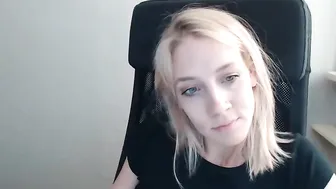 kimidrew chaturbate adorable petite effectively jerking pussy