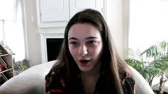 besseeee chaturbate beautiful chick fucks a fat man