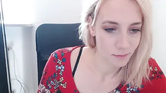 kimidrew chaturbate lustful woman fucks vagina with phallus