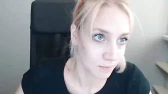 kimidrew chaturbate vulgar thing stretches vaginal hole