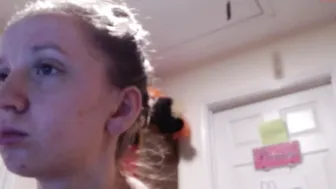 thekitkatkitten chaturbate graceful devil with her palm rubs her vagina