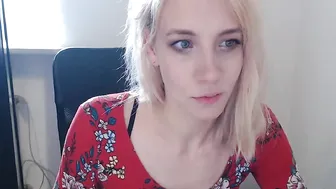 kimidrew chaturbate handjob in front of the camera