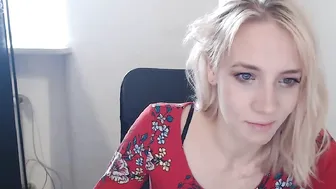 kimidrew chaturbate naughty  girl  fingering vagina in the shower