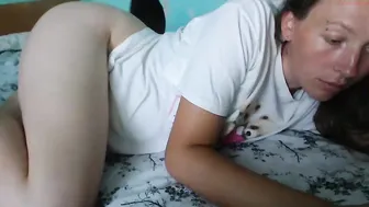 lyliii chaturbate gentle handjob