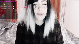 cuckold_couple_ chaturbate blissful nurse removes her sexy uniform