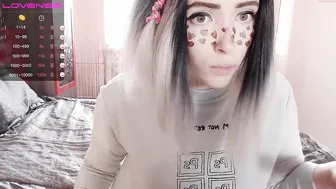 cuckold_couple_ chaturbate gorgeous bitches lick wet pussies