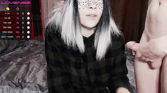 cuckold_couple_ chaturbate sexy nipple