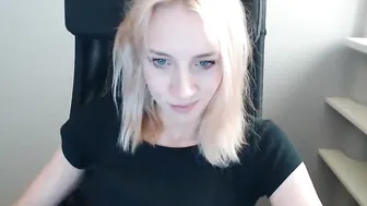 kimidrew chaturbate cute baby check out the intimate charms