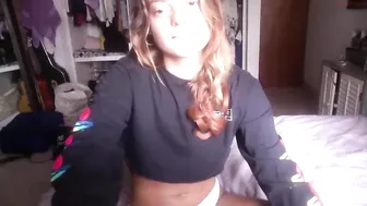 oceanrosetti chaturbate hot prostitute masturbating pussy with her hand