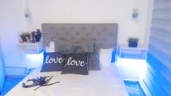 nata_rider_ chaturbate dildo fucks herself and teases the clit with a vibrator