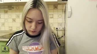 wunvmw chaturbate busty slut fucks her cunt with a sex toy