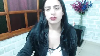 vanesa_burning chaturbate charming slut fucks both holes