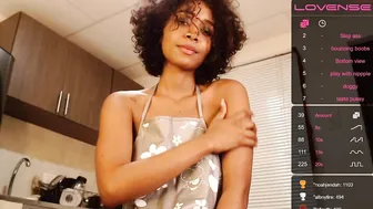 hey_nahomy chaturbate crazy beast fucks pussy