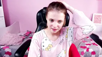 gray_bella chaturbate exquisite mare with a tattoo shows the charms