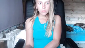 i_want__you_ chaturbate appetizing babe stiffens chocolate nest