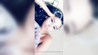 andreinadeluxe onlyfans busty hottie fucks handjob cunt