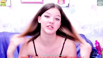 geneva_coy chaturbate posing