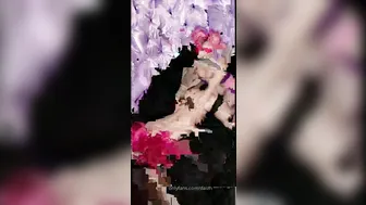 daizha morgann onlyfans slut fucks the cap with his fingers