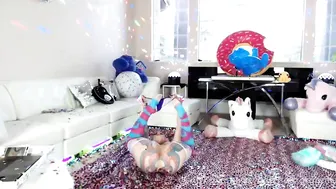 daizha morgann onlyfans charming shows off her tits.