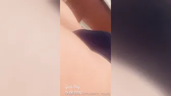 alexis_texas onlyfans front seat thinks