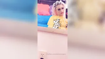 daizha morgann onlyfans without stopping caressing pussy