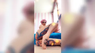 daizha morgann onlyfans busty bitch jerks pussy with phallus