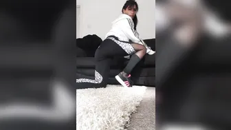 princess jasmine onlyfans busty bitch jerks pussy with phallus