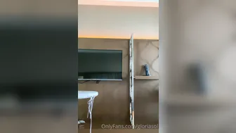 gloriasol onlyfans fiercely jerking off her fat pussy