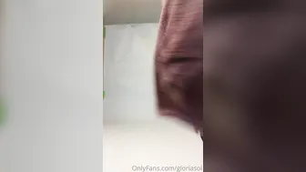 gloriasol onlyfans Extravagant brown-haired