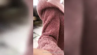 gloriasol onlyfans Extravagant brown-haired