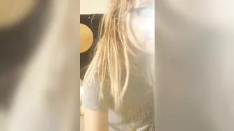 audritwo onlyfans beautiful bitch jerks off with an unusual device