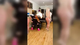 iamthmpsn onlyfans crazy chick demonstrates sexy body