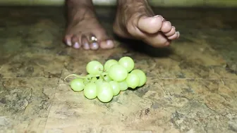 queenveinyfeet onlyfans thick mare fucks both holes