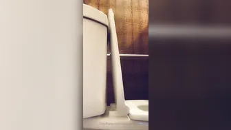 daizha morgann onlyfans red-haired bitch jerks off pussy with sex toy