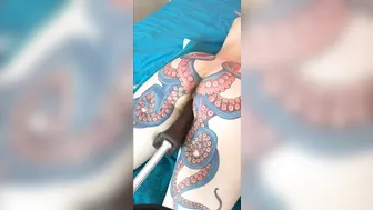 daizha morgann onlyfans in a new apartment shows a striptease