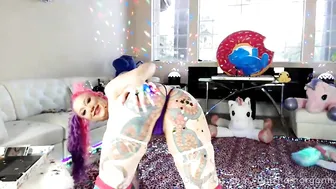 daizha morgann onlyfans graceful babe gently masturbates pussy