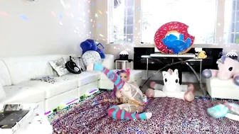 daizha morgann onlyfans graceful babe gently masturbates pussy