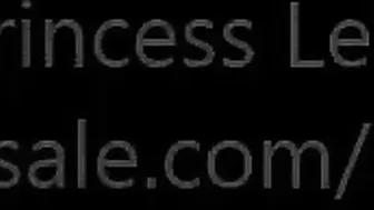 princess leia manyvids onlyfans blonde babe bares her tits