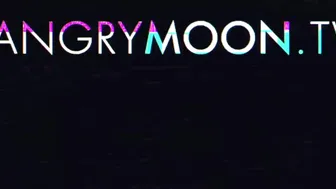 daizha morgann onlyfans dark haired babe digging with sex machine