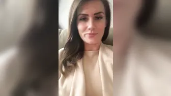 charlie rose onlyfans juicy bitch caresses the clitoris