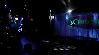 courtney cummz onlyfans prestigious trash breaks free in the workplace