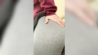 amber jade onlyfans petite babe gently masturbates cunt