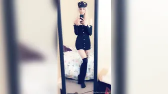 aleeuk onlyfans tender blonde squeezes boobs