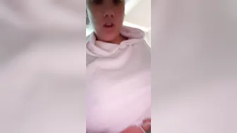 ryleeraye_ onlyfans Busty lady