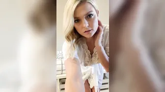 cali hotwife onlyfans charming whore sticks dildo in the vagina